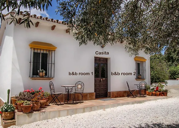 El Limonar Bed & Breakfast 4*